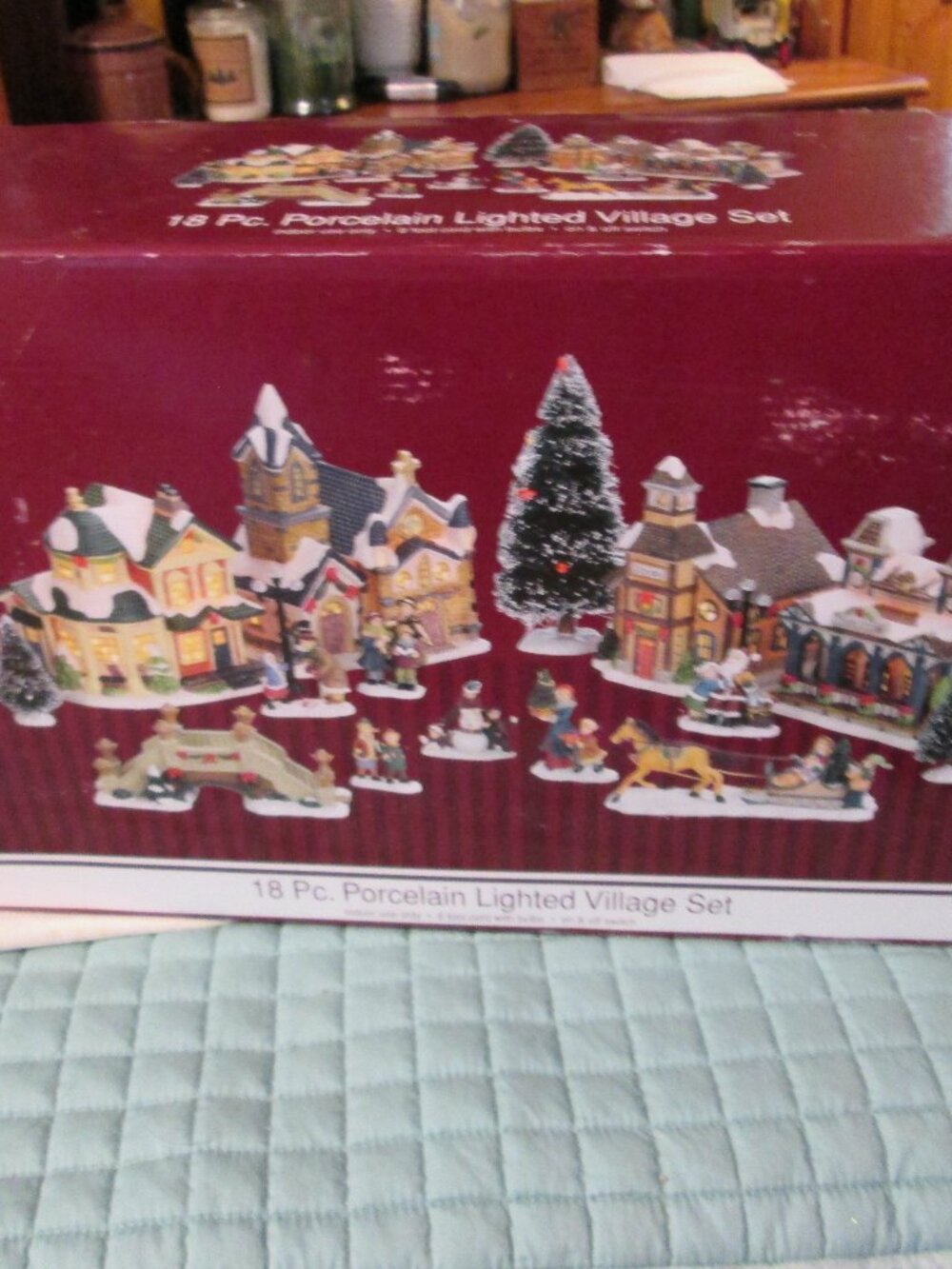 NEW vtg enchanted forest 18 pc village with light cord